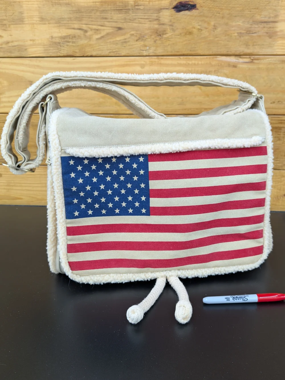Stylish Pet Carrier with American Flag Print - Khaki/Cream/Red/Blue